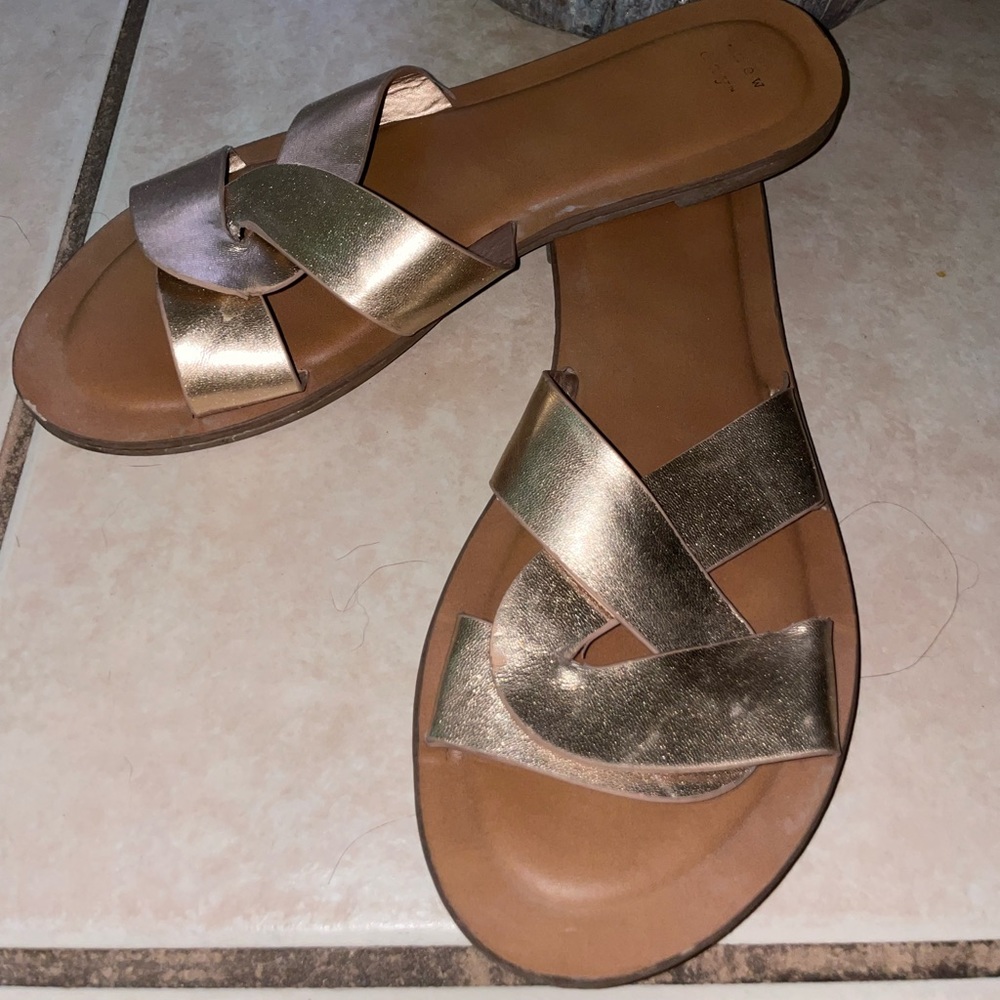 Target gold flats size 8
